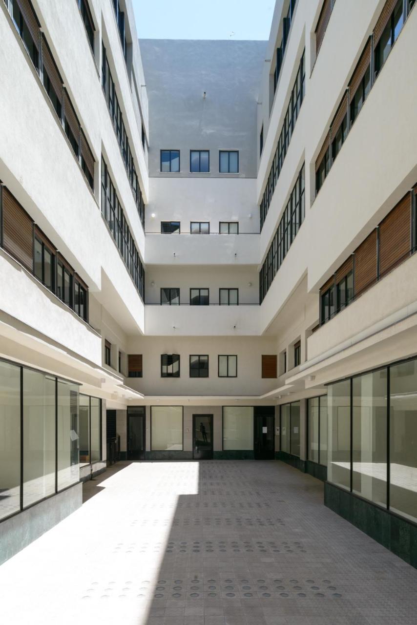 16 Harakevet Street - By Beach Apartments Tlv Tel Aviv Esterno foto